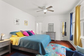 1 室のベッドルーム、デスク、アイロン / アイロン台、WiFi