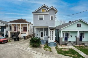 Unclassified image, 3 of 21, button - Adorable Mid City 2 Bedroom Centrally Located! (New Orleans)