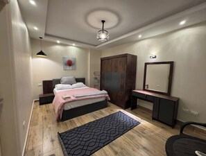 3 chambres, fer et planche à repasser, Wi-Fi