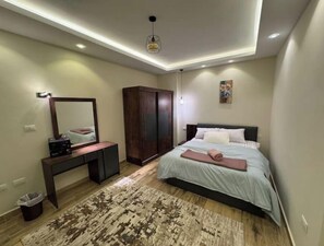 3 多间卧室、熨斗/熨衣板、WiFi