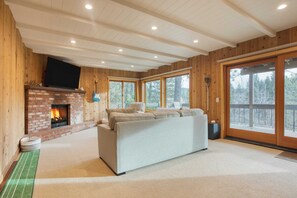 Maison (5 Bedrooms) | Intérieur