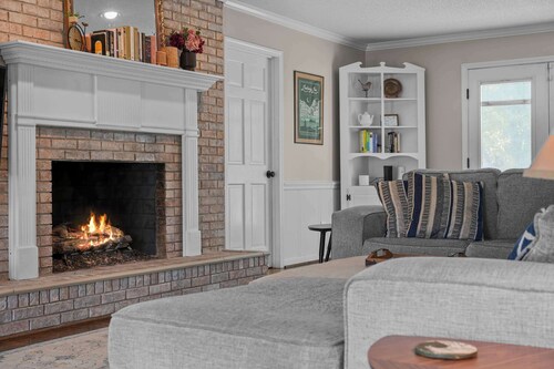 Southern Sunshine Retreat