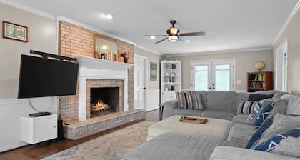 Southern Sunshine Retreat