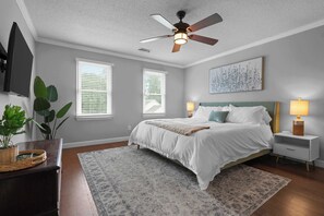House, Multiple Beds, Patio, Garden View (Southern Sunshine Retreat)