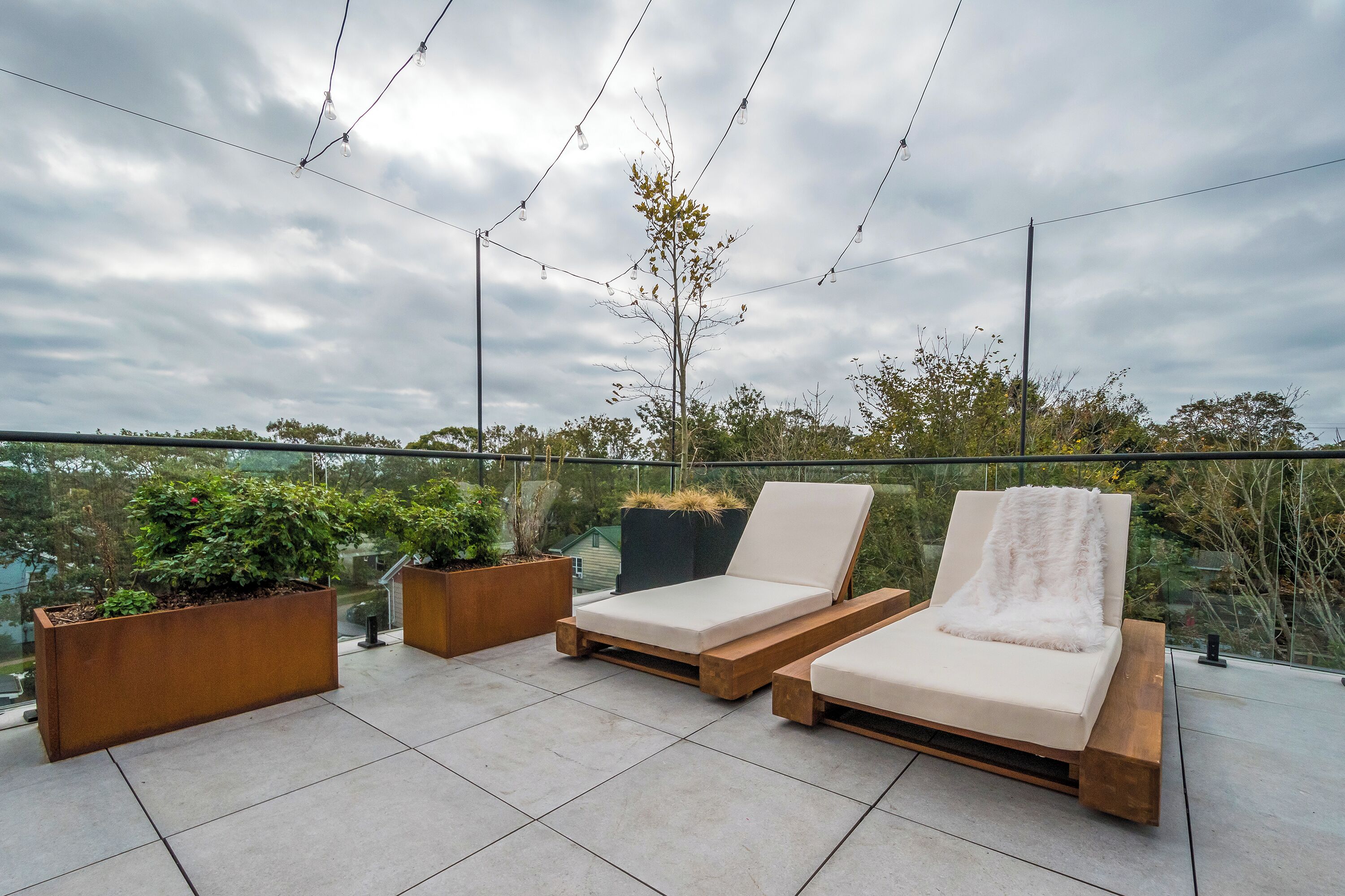 Photo - The Halifax Rooftop - Cozy Spa B&B