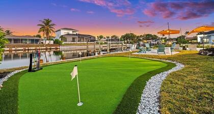Waterfront Villa w/ Pool, Hot Tub, Sauna & Kayaks