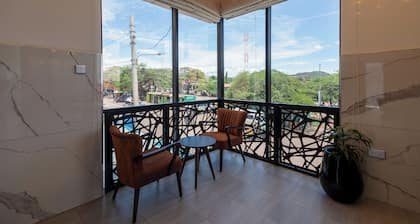 Iman Hotel