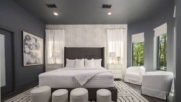 6 bedrooms, desk, iron/ironing board, travel cot