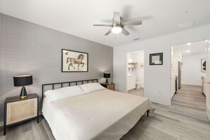 3 bedrooms, iron/ironing board, WiFi, bed sheets