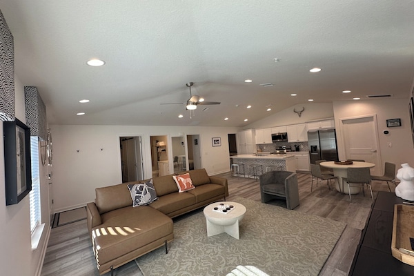 リビング エリア