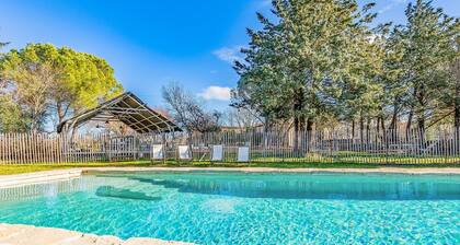 Superbe maison au ROUET avec WiFi