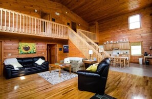 Smart TV - Raven Creek Lodge + Conestoga Room (Sugarloaf Township)