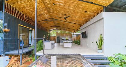 Villa tropical moderne avec piscine privée et climatisation