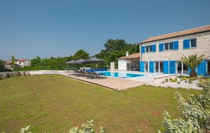 Una piscina climatizada