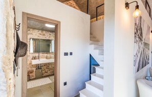 Shower - 2 bedroom gorgeous home in Gdinj (Gdinj)