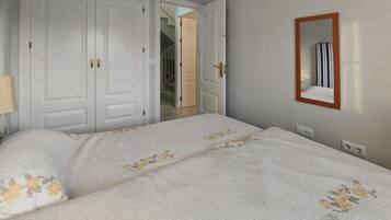 2 chambres, Wi-Fi gratuit, draps fournis
