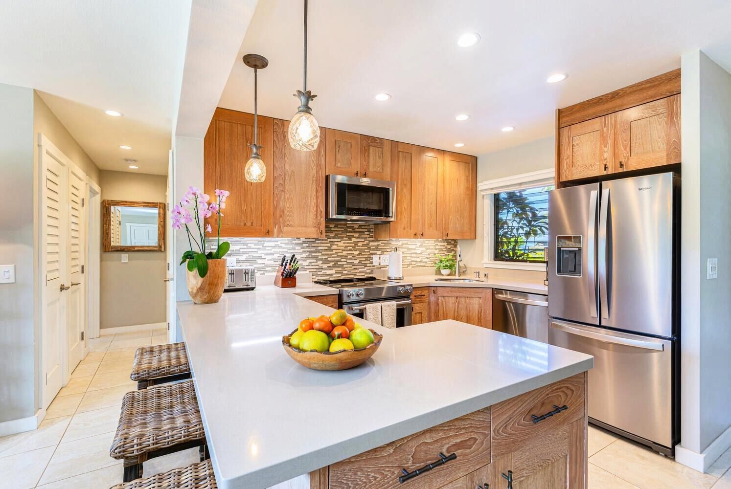 Condo, Multiple Beds, Hot Tub, Garden View | Private kitchen | Fridge, microwave, oven, stovetop