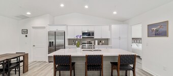 4 min to WEC, Crownwood country, 3bd 2ba townhome, minutes FAST, Ocala