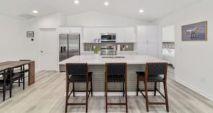 4 min to WEC, Crownwood country, 3bd 2ba townhome, minutes FAST, Ocala