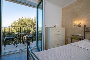 2 Schlafzimmer, Bügeleisen/Bügelbrett, Reisekinderbett, kostenloses WLAN