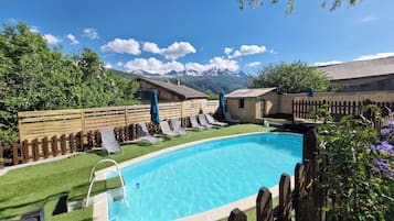 Piscine extérieure, piscine chauffée