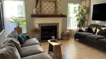 智能电视、壁炉、电脑显示器、打印机