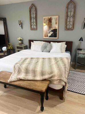 6 dormitorios, escritorio, tabla de planchar con plancha y wifi