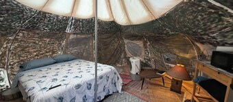 Cozy campground in amazing Homestead with WiFi access