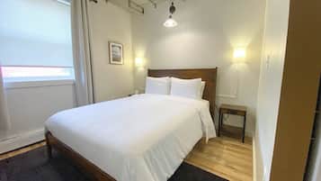 2 slaapkamers, een bureau, wifi, beddengoed