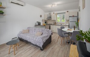 TV - Amazing home in Labin with WiFi (Labin)