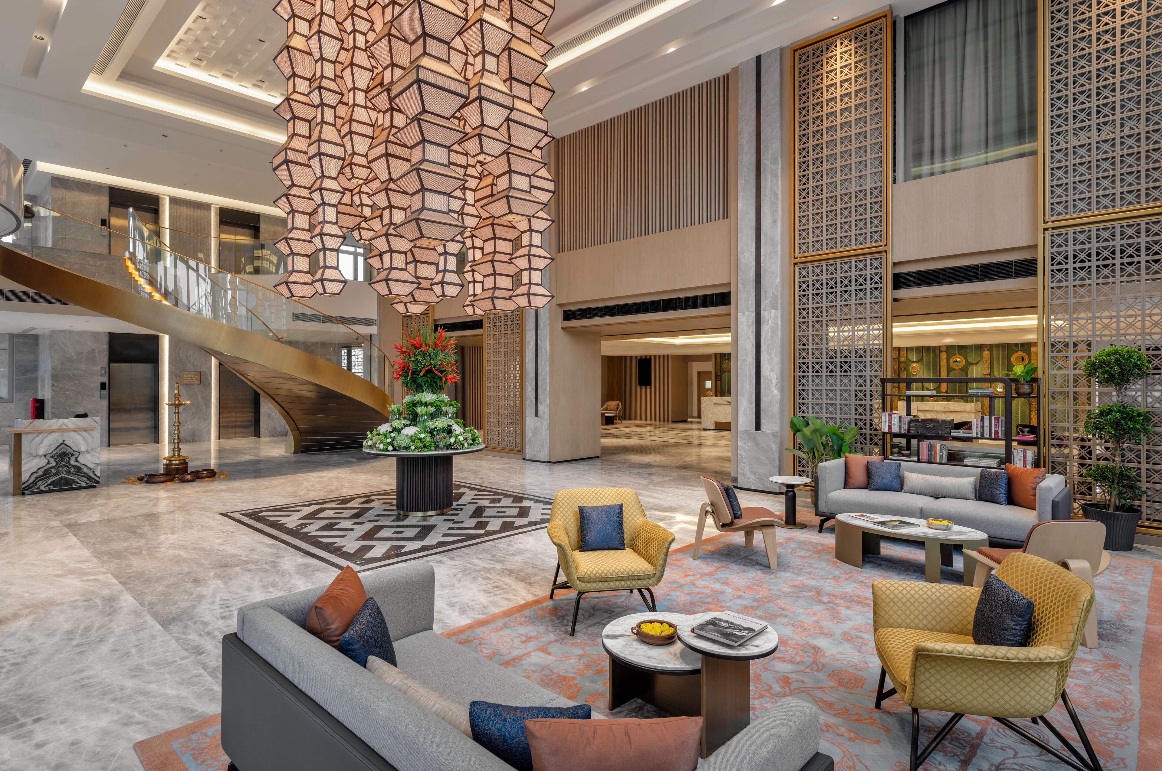 ラグジュアリー ルーム キングベッド 1 台 (Grand | Runaway View) | ミニバー、セーフティボックス (室内)、デスク、防音設備