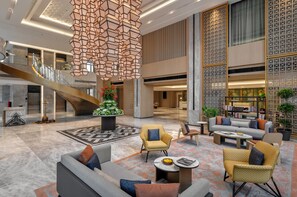 Luksus-værelse - 1 kingsize-seng (Grand | Runaway View) | Minibar, pengeskab på værelset, skrivebord, lydisolering