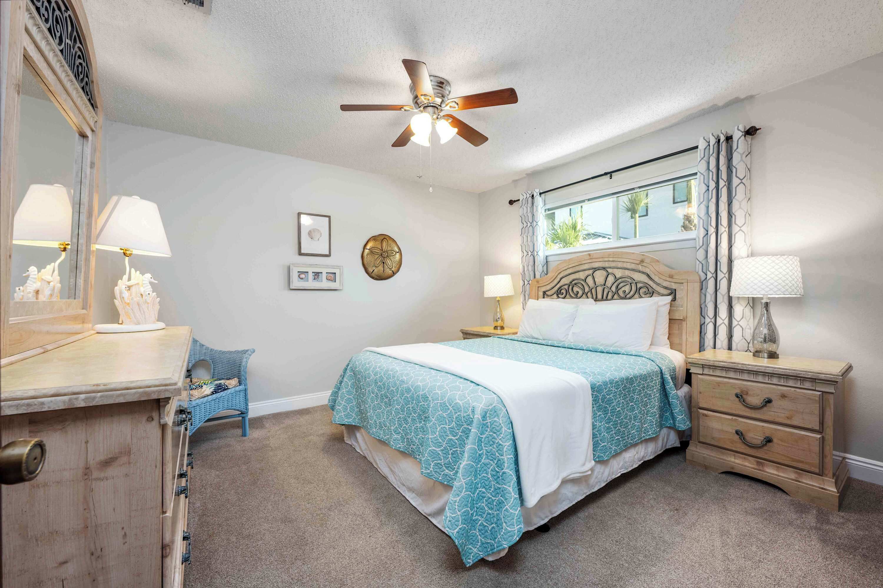 6 dormitorios, tabla de planchar con plancha, wifi y ropa de cama