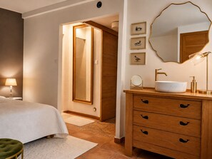 1 Schlafzimmer, Zimmersafe, WLAN, Bettwäsche
