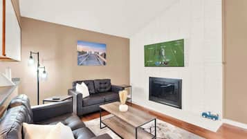 TV, fireplace, offices