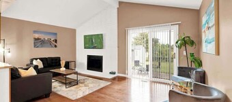 Elegant 3BD Retreat in Sterling Heights