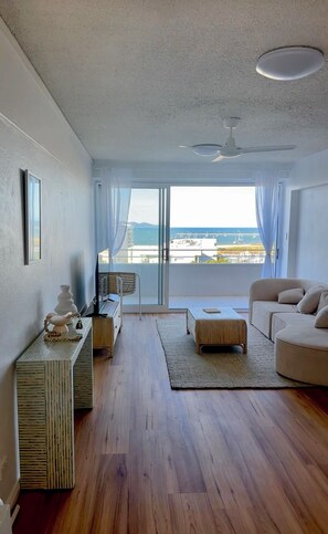 TV - Sea Side apartment escape, overlooking the Strand.  (North Ward)