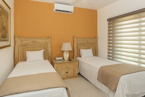 4 chambres, fer et planche Ă repasser, Wi-Fi, draps fournis
