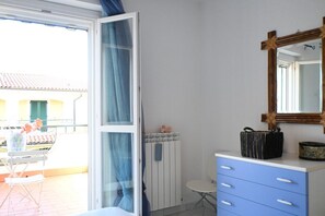 Interior - P047 - Porto Recanati, two-room apartment with garden and terrace (Porto Recanati)