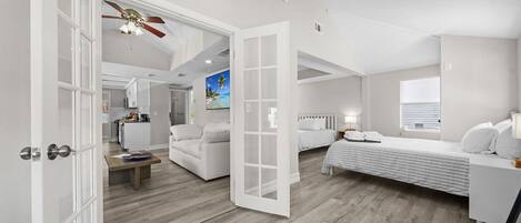 2 chambres, fer et planche à repasser, Wi-Fi gratuit, draps fournis