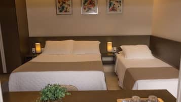 Family Double or Twin Room, Mountain View