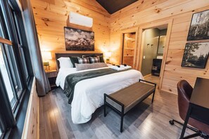 3 Schlafzimmer, Schreibtisch, Bügeleisen/Bügelbrett, kostenloses WLAN