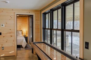 3 camere, una scrivania, ferro/asse da stiro, Wi-Fi gratuito