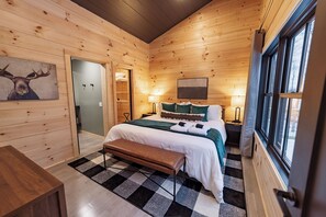 3 habitaciones, escritorio, tabla de planchar con plancha y wifi gratis