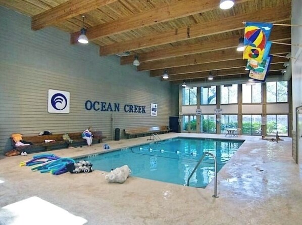 Outdoor pool -  Beautiful views! 3BR/3BA Oceanfront condo in Ocean Creek Resort! (Myrtle Beach)