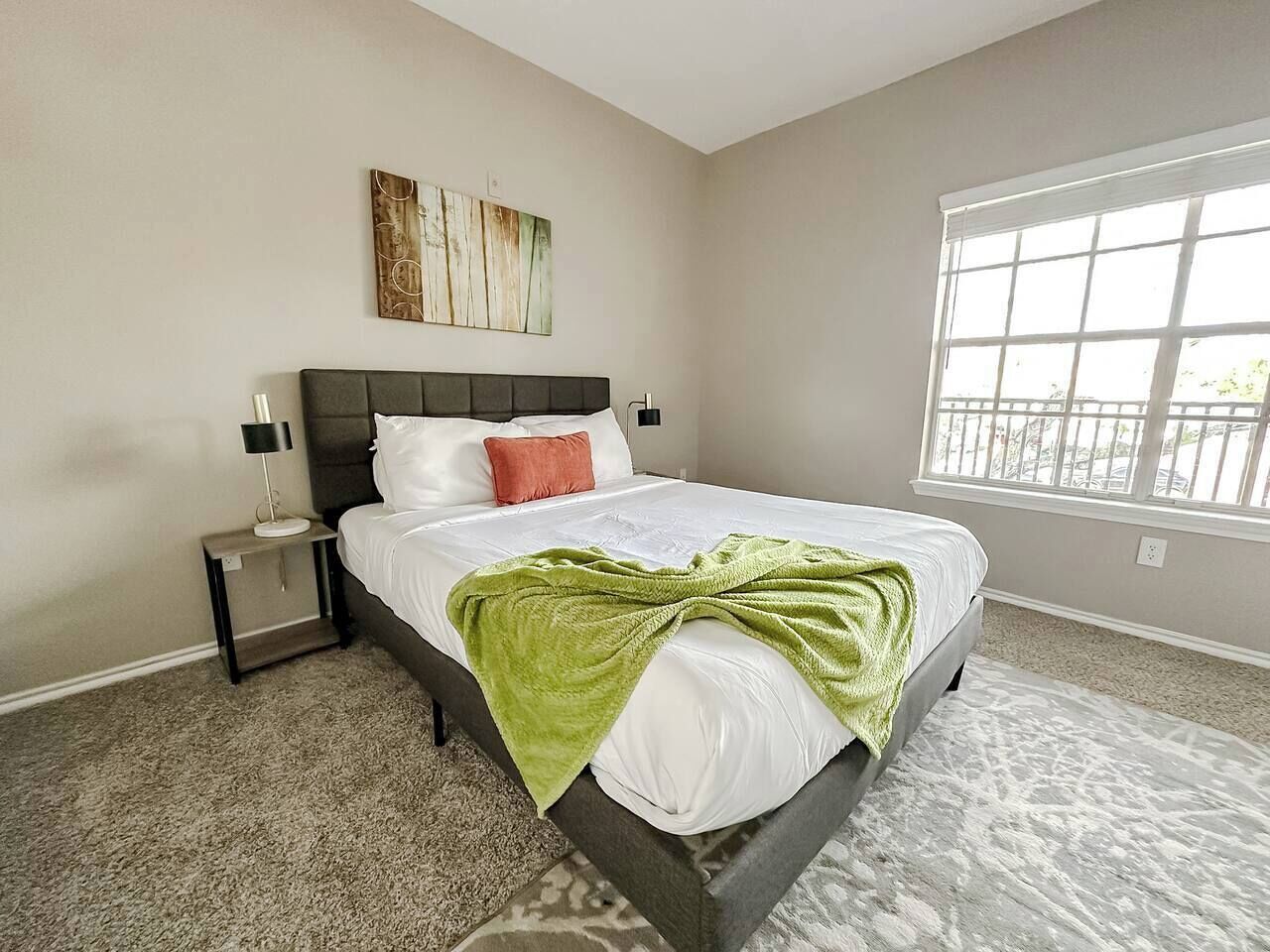 Desk, iron/ironing board, free WiFi, bed sheets