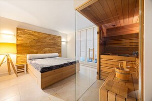 3 室のベッドルーム、アイロン / アイロン台、WiFi、ベッドシーツ