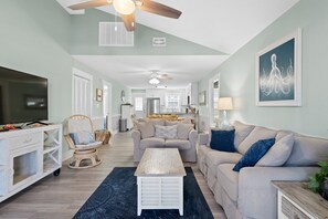 TV - Remodeled Beach Happy 4 Bedroom 2 Bathroom for 9 Guests! (Ocean Isle Beach)