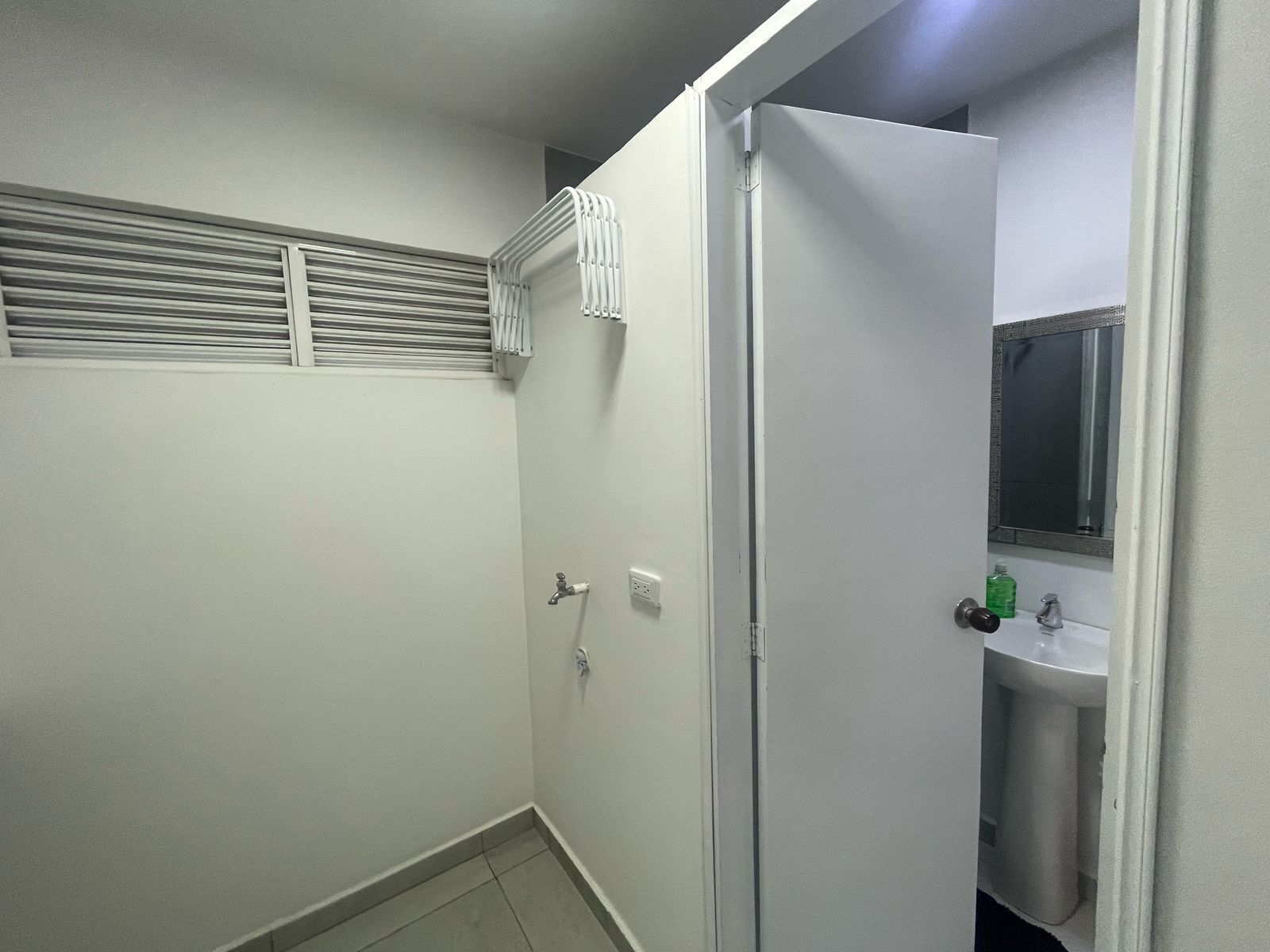 Shower, free toiletries, towels, soap