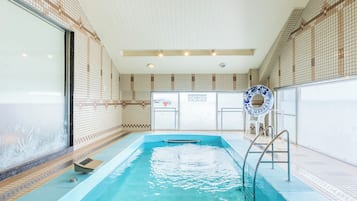 Top Floor Special Room with Pool and Sauna, Non Smoking | Private pool